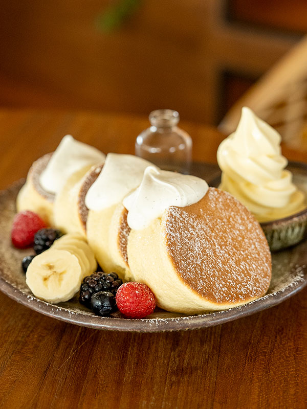 Fluffy Japanese Pancakes